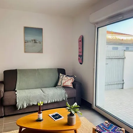La Petite Genette Apartment *